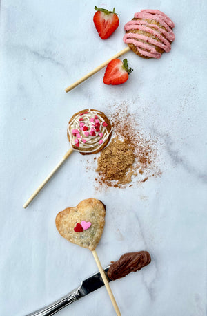 Valentine's Day Pie Pops