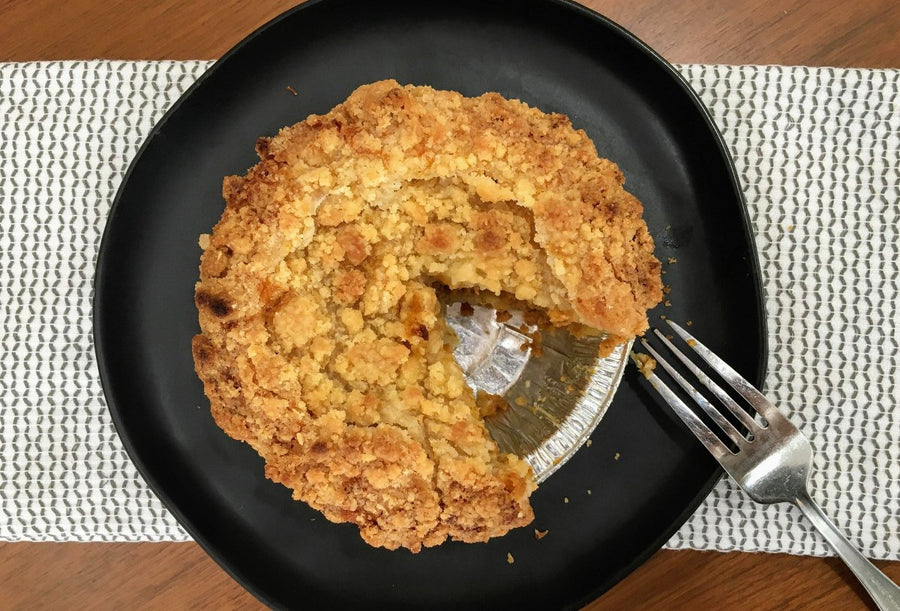 Purchase the the Pumpkin Crumb Pie from the Flaky Apple Pie Company and wow all our friends with your baking skills this Holiday Season.